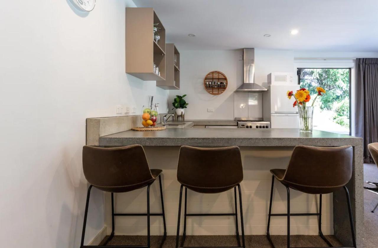 Alpine Retreat Apartment Queenstown Bagian luar foto
